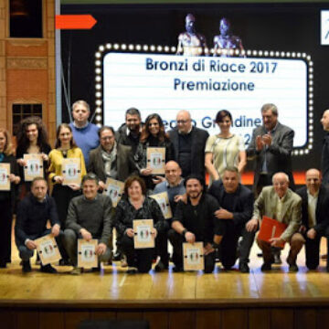 Gruppo-dei-premiati-1.jpg